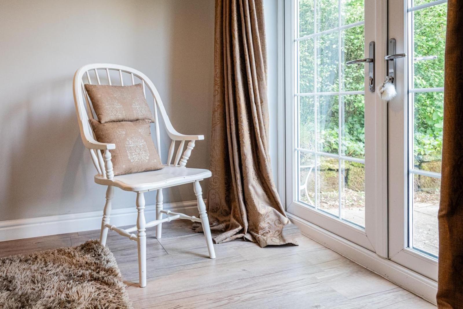 Quiet Self Contained Cottage Near Delamere Forest Cuddington  Dış mekan fotoğraf