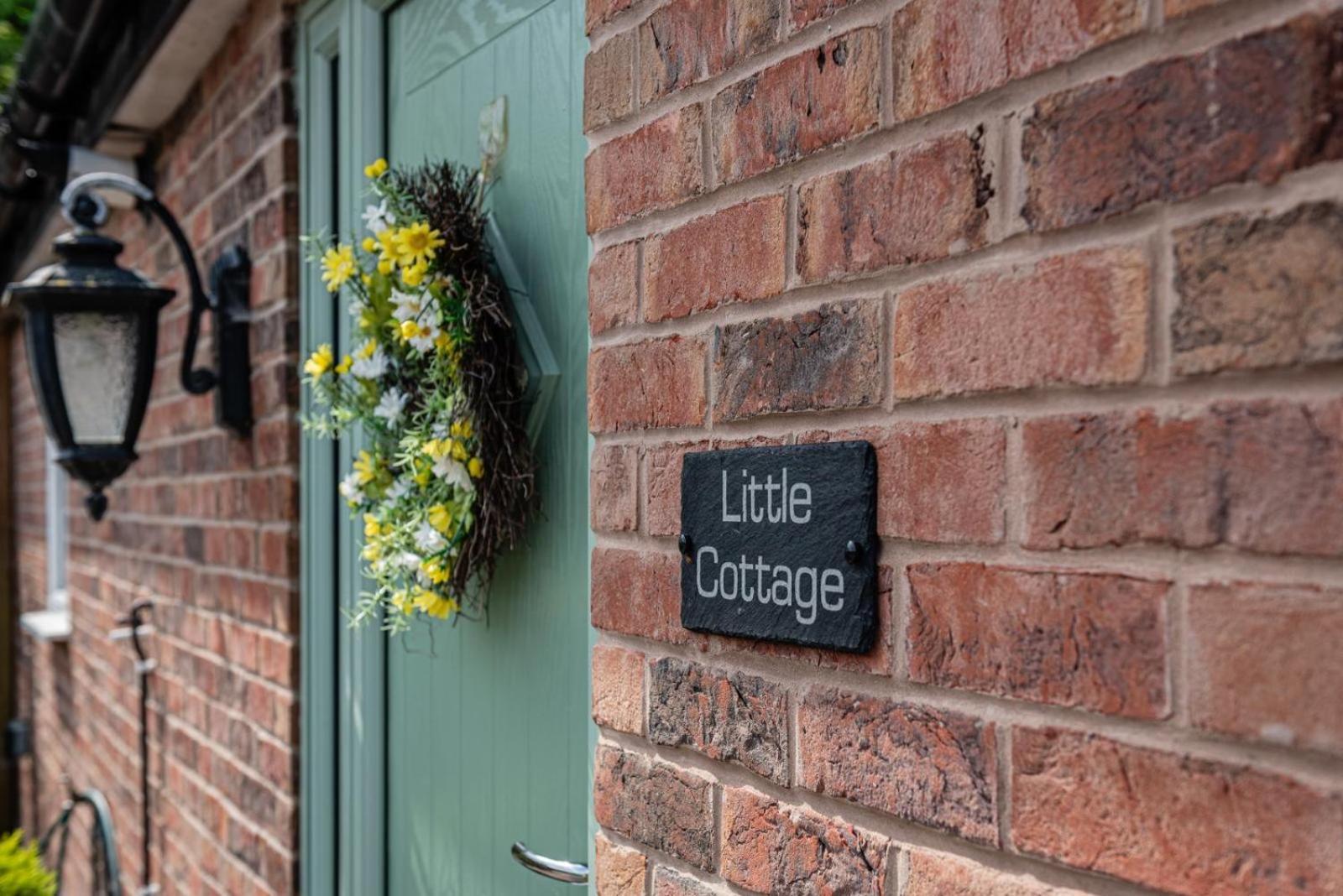 Quiet Self Contained Cottage Near Delamere Forest Cuddington  Dış mekan fotoğraf